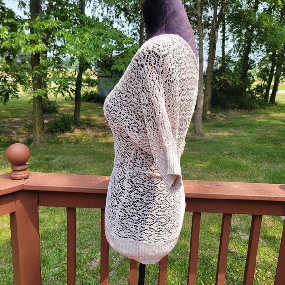 Candies Ladies Top Crochet Knit 1/2 sleeve V-Neck Pullover Cream Large - Picture 8 of 13